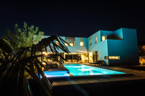 Luxury Villa Lucella, big pool, spa, tennis, gym, volleyball